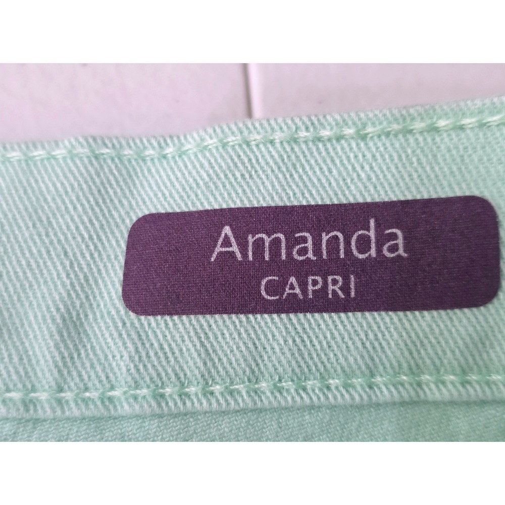 Gloria Vanderbilt Amanda Capri Mint Green Embroidered Pocket Jeans 16P Petite - Picture 8 of 9